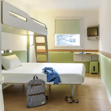 Ibis Budget Augsburg Отель *